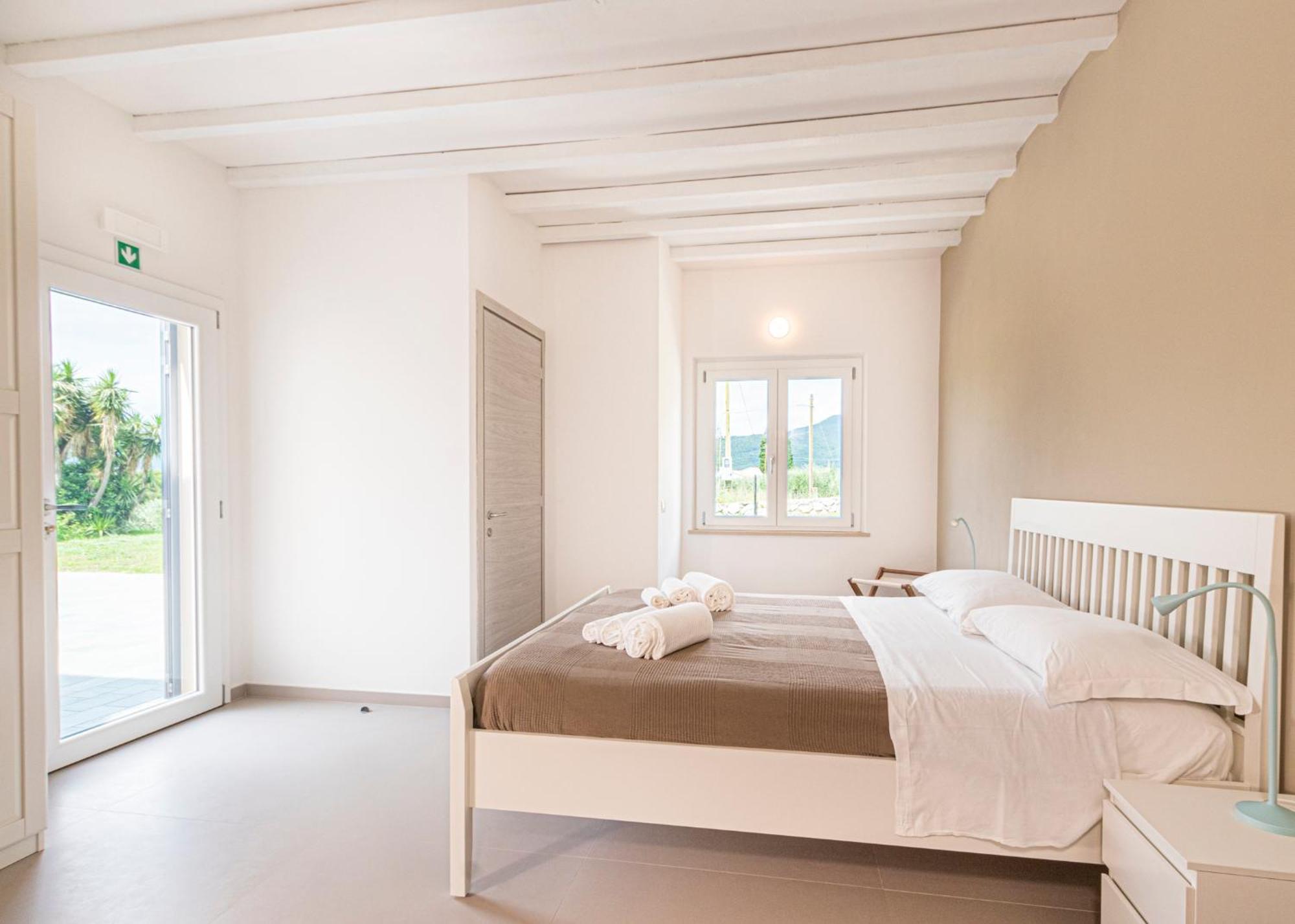 B&B Villa Costanza Lacona Kültér fotó