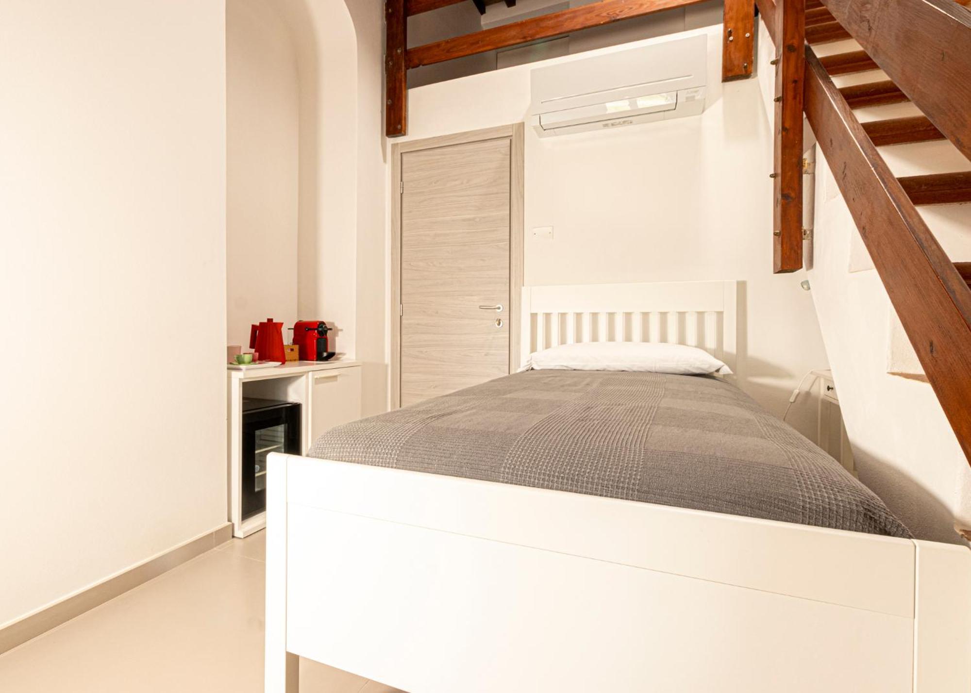 B&B Villa Costanza Lacona Kültér fotó